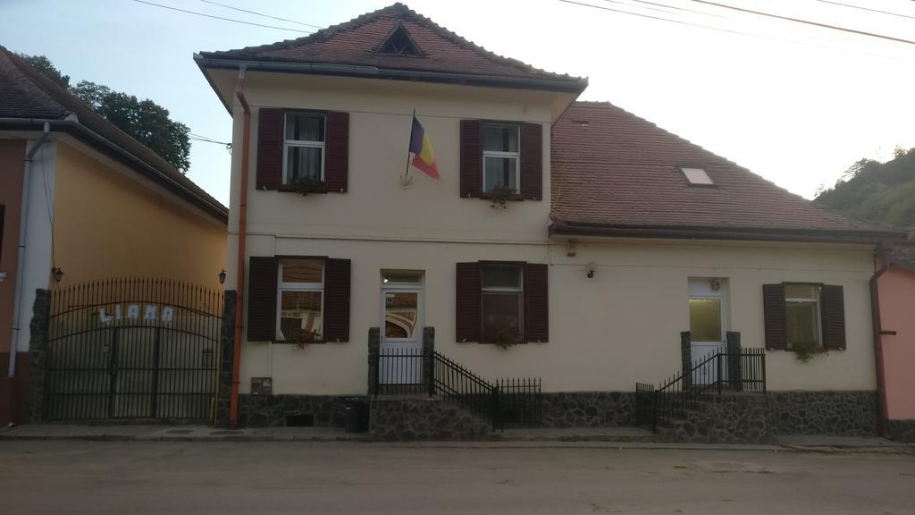 Pensiunea Liana Nemsa Exterior photo